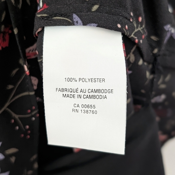 2/15$ R.Essentials Non-stretch Black Floral Sleeveless Top ~ Size XL - Picture 5 of 5